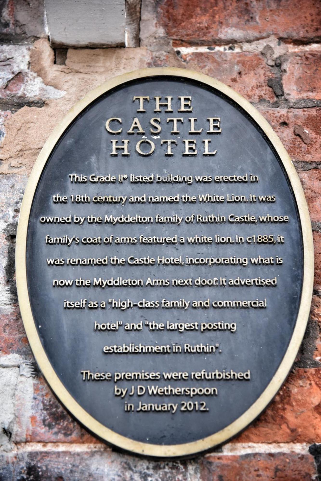 The Castle Hotel Wetherspoon Ruthin Kültér fotó