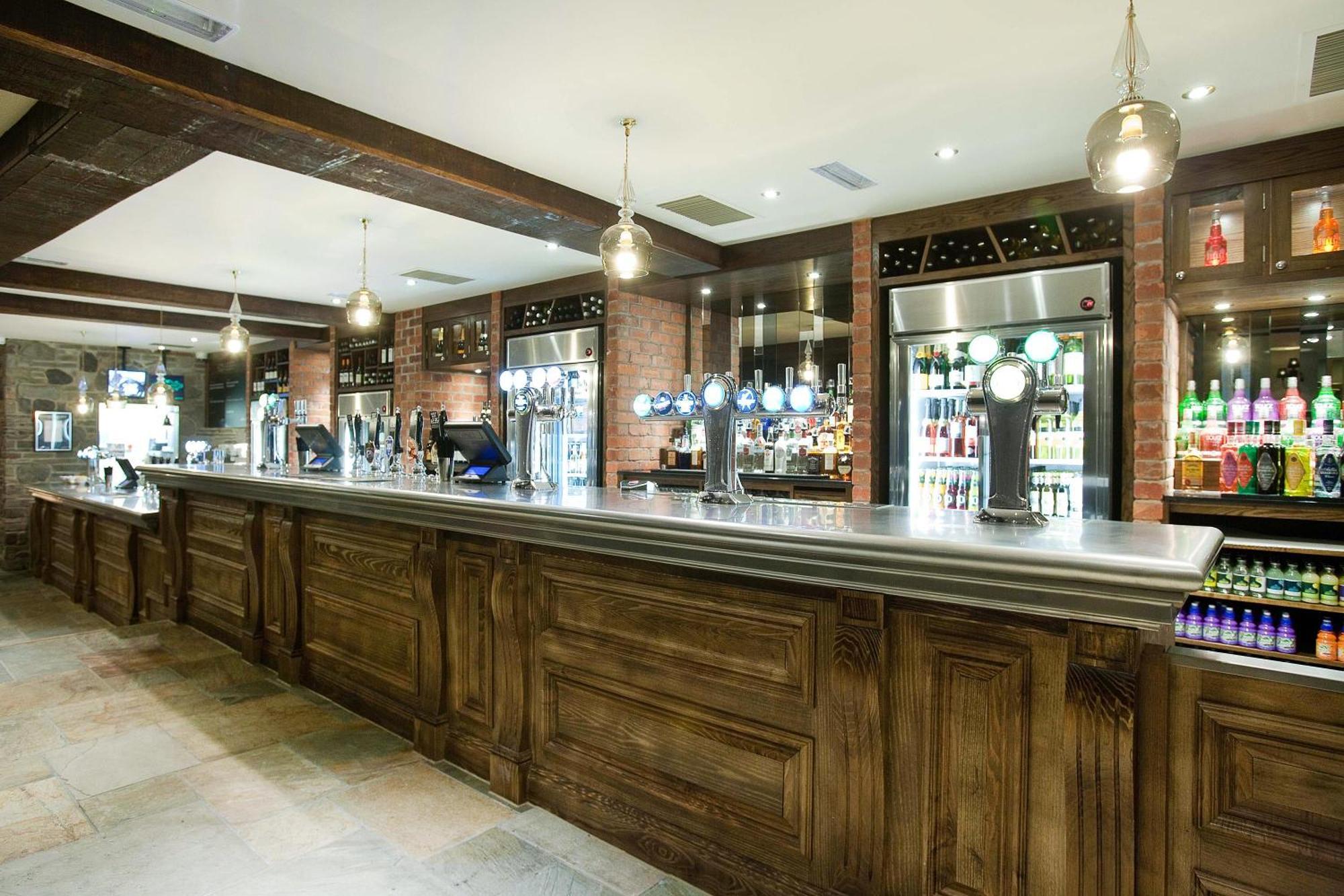 The Castle Hotel Wetherspoon Ruthin Kültér fotó